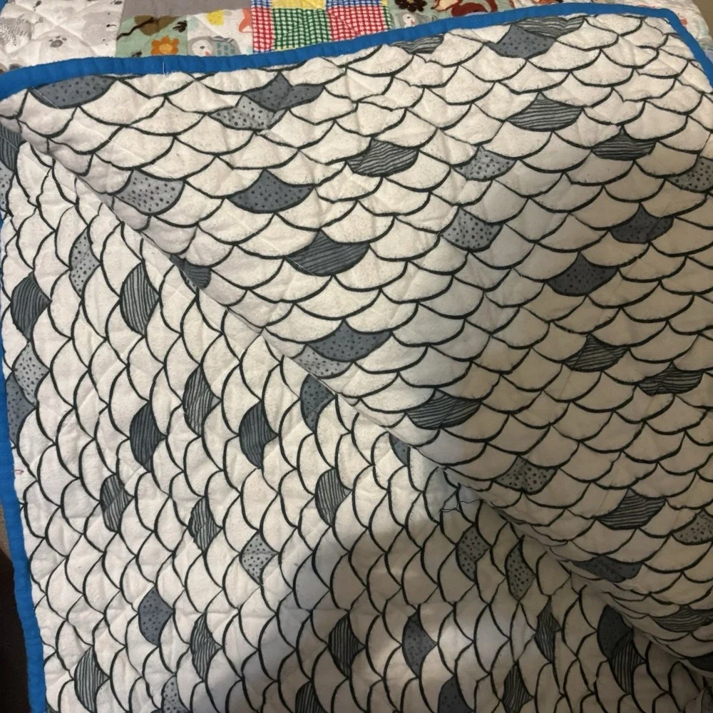 New Hand Sewn Baby Quilt‎ Woodland Whimsy Fox Owl Deer Porcupine Bear Animals
